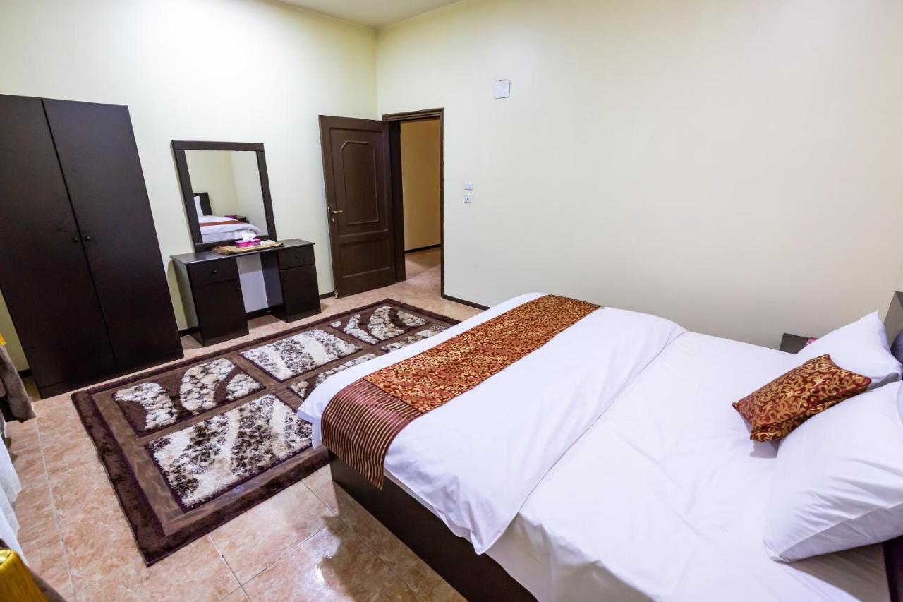 Al Eairy Furnished Apartments- Jeddah 1 Exteriör bild